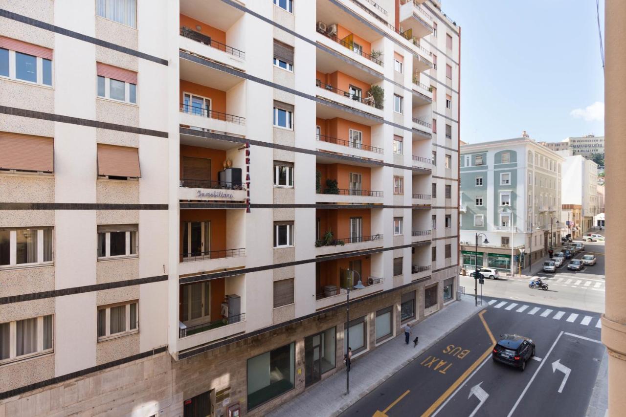 Hotel BB22 Cagliari Esterno foto