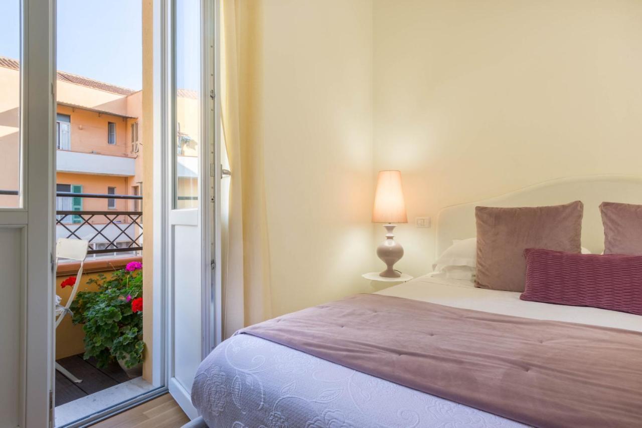 Hotel BB22 Cagliari Esterno foto